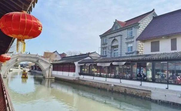 “我是小小传承人”冬令营里品味南京年俗